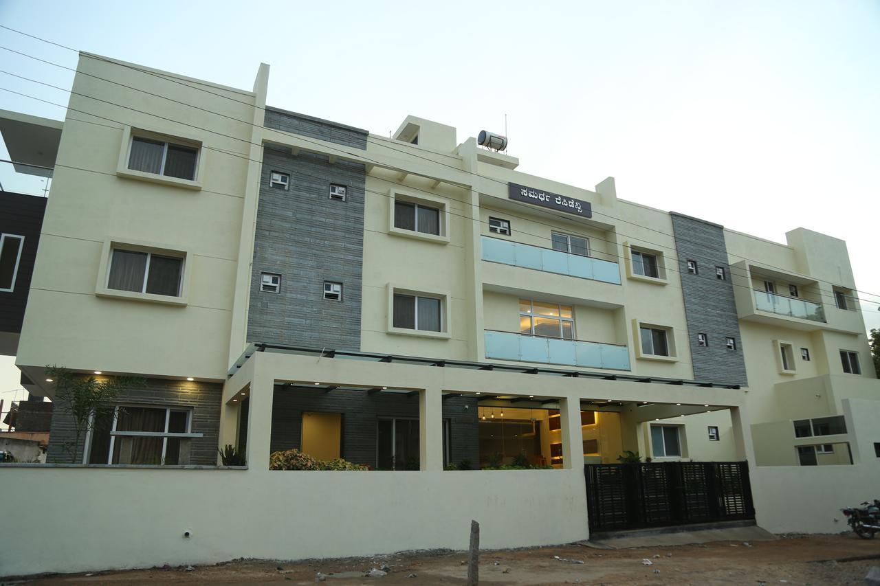 Samarth Residency Hotell Hosapete Exteriör bild